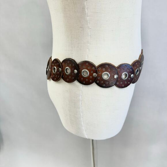 Western boho leather Disc Concho Belt Brown silver grommets one size adjustable - Picture 9 of 14